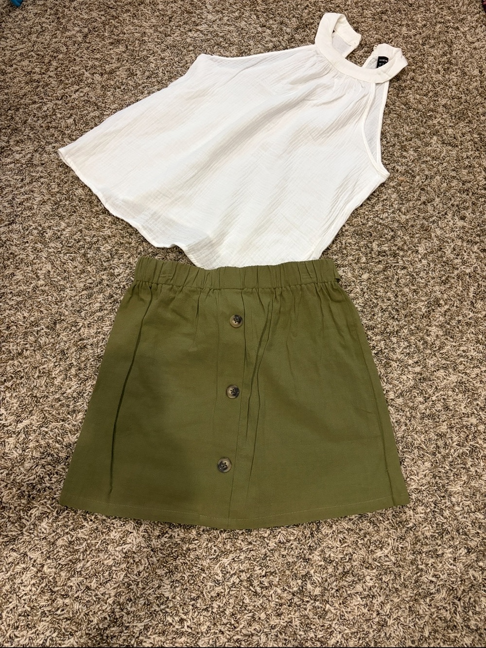 SHEIN Women White Top and Olive Green Button-Front Mini Skirt Size Small